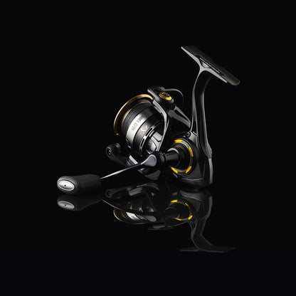 Savage Gear SG8 Stationär Rolle